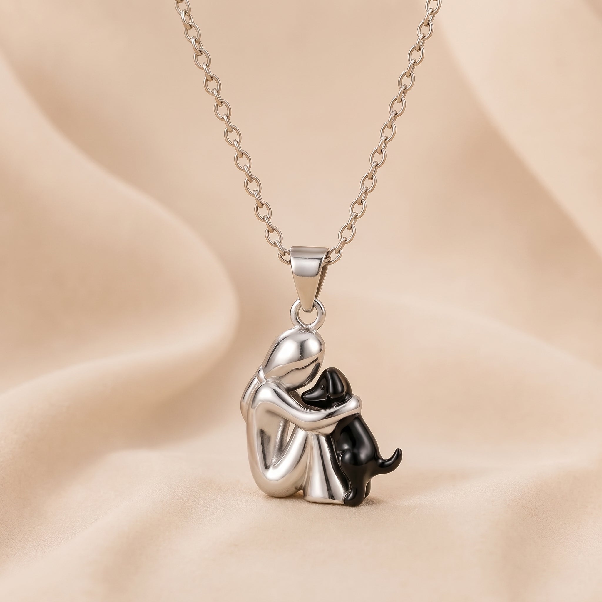 L'Abbraccio Eterno | Collana Donna e Cane