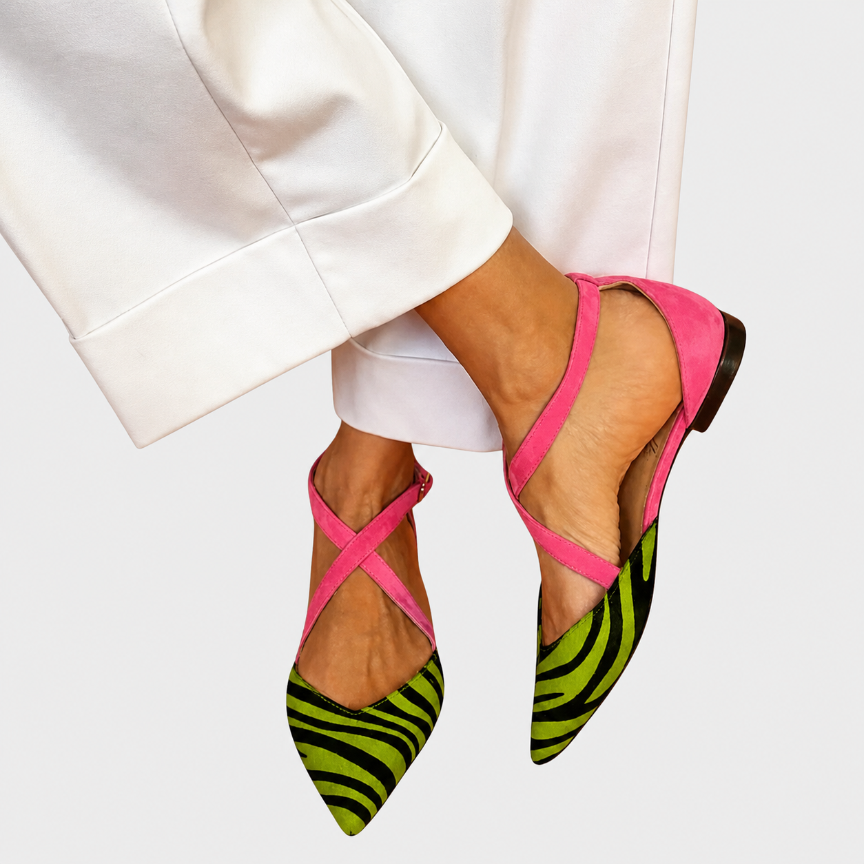 Fedora | Ballerine Zebrate con Cinturino Fucsia